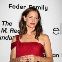 Jennifer Garner in Elyse Walker Pink Party 2011 | Picture 74399